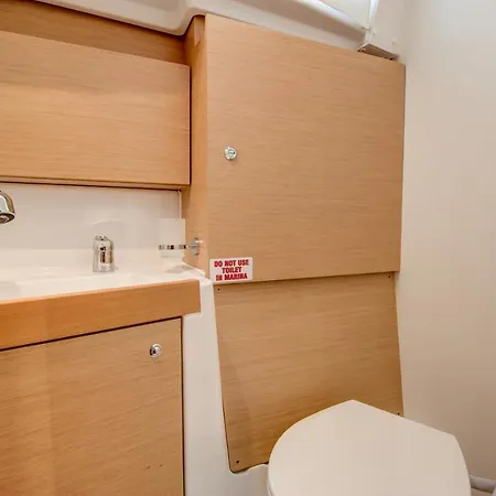 Beneteau Oceanis 38 - Arsen Sailing Boat * سبليت